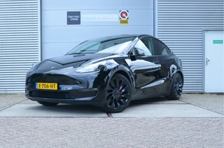 Tesla Model Y – thumbnail 1