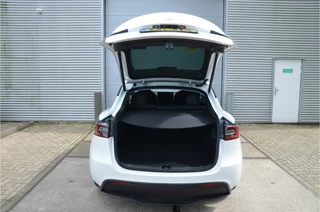Tesla Model Y – thumbnail 33
