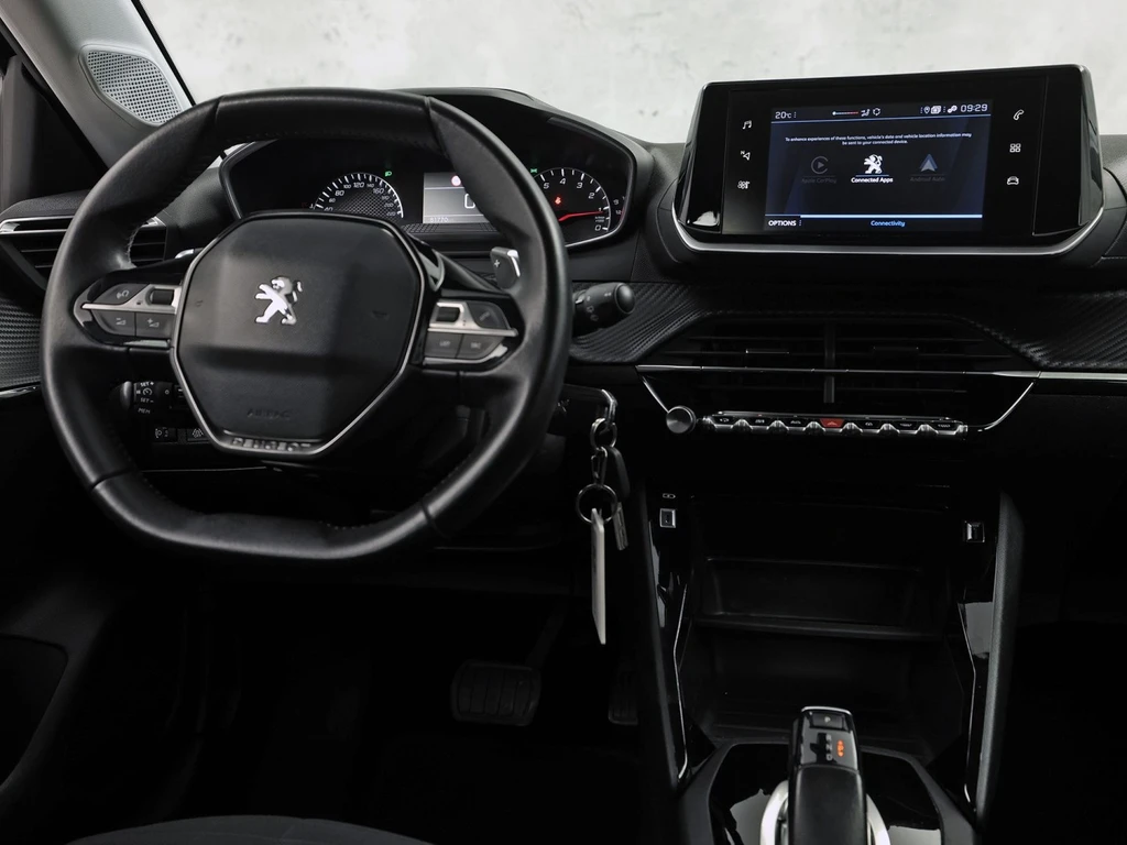 Peugeot 208 – foto 8
