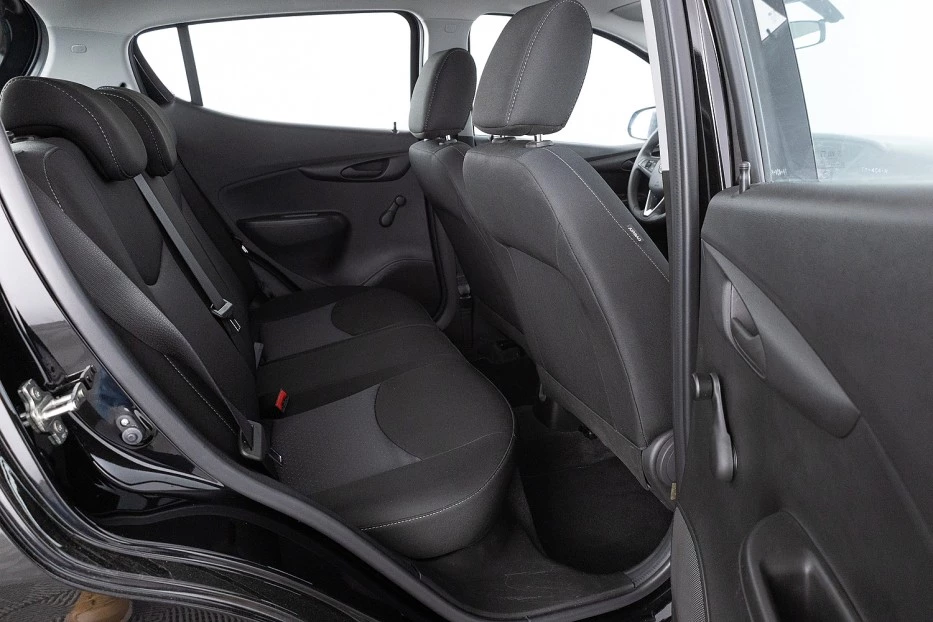 Opel KARL – foto 16