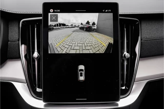 Volvo XC90 – thumbnail 30
