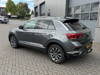 Volkswagen T-Roc – thumbnail 3