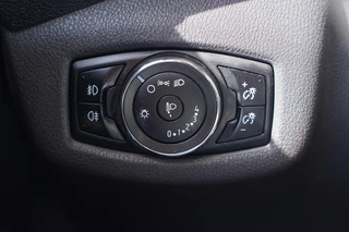 Ford Transit Connect – thumbnail 34