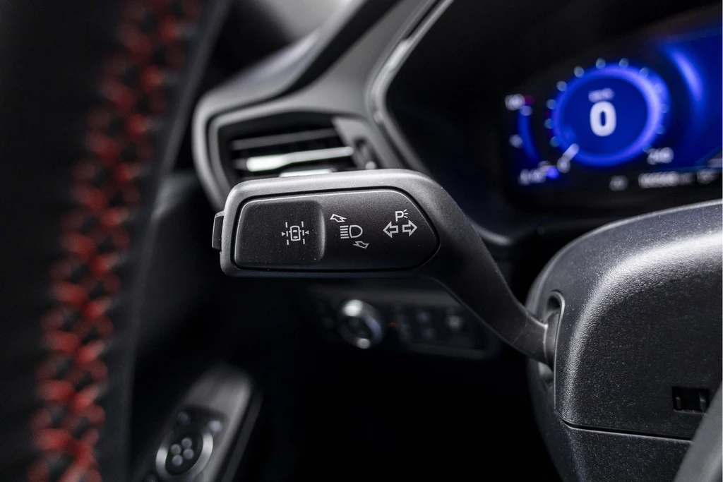 Ford Kuga – foto 32