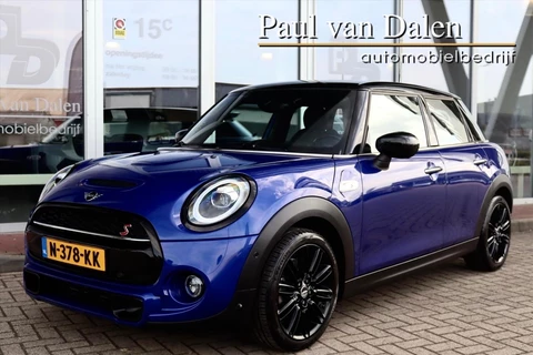 Mini Mini 5-Deurs (f55) 2.0 192PK COOPER S CHILI Navi | Camera | Pdc | Keyless | Carplay | Cruise | 17 Inch Lm | 