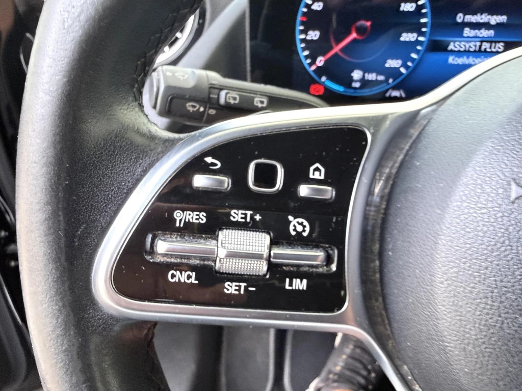 Mercedes-Benz GLA – foto 13