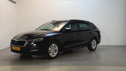Skoda Octavia Combi 1.0 TSI Business Edition Parkeersensoren Sfeerverlichting App Connect DAB+
