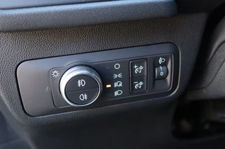 Ford Kuga – thumbnail 28