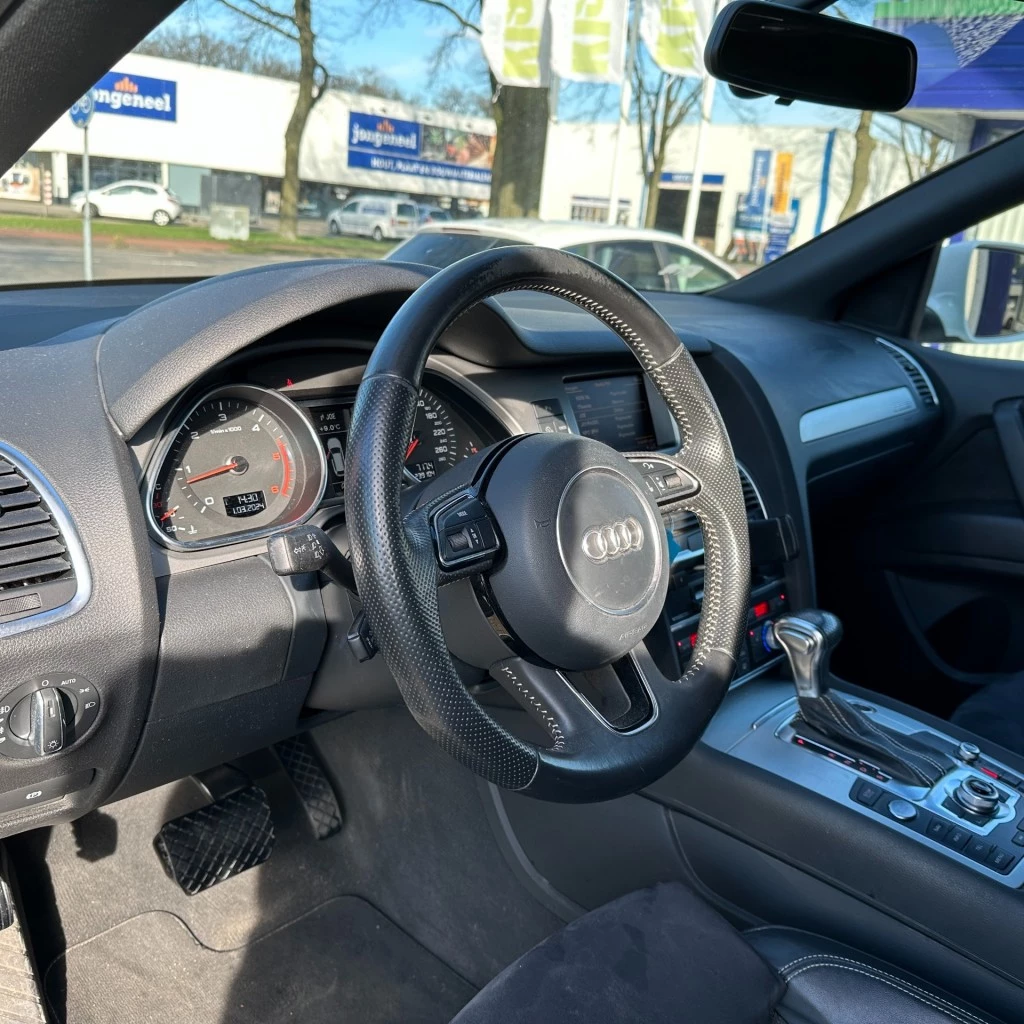 Audi Q7 – foto 10