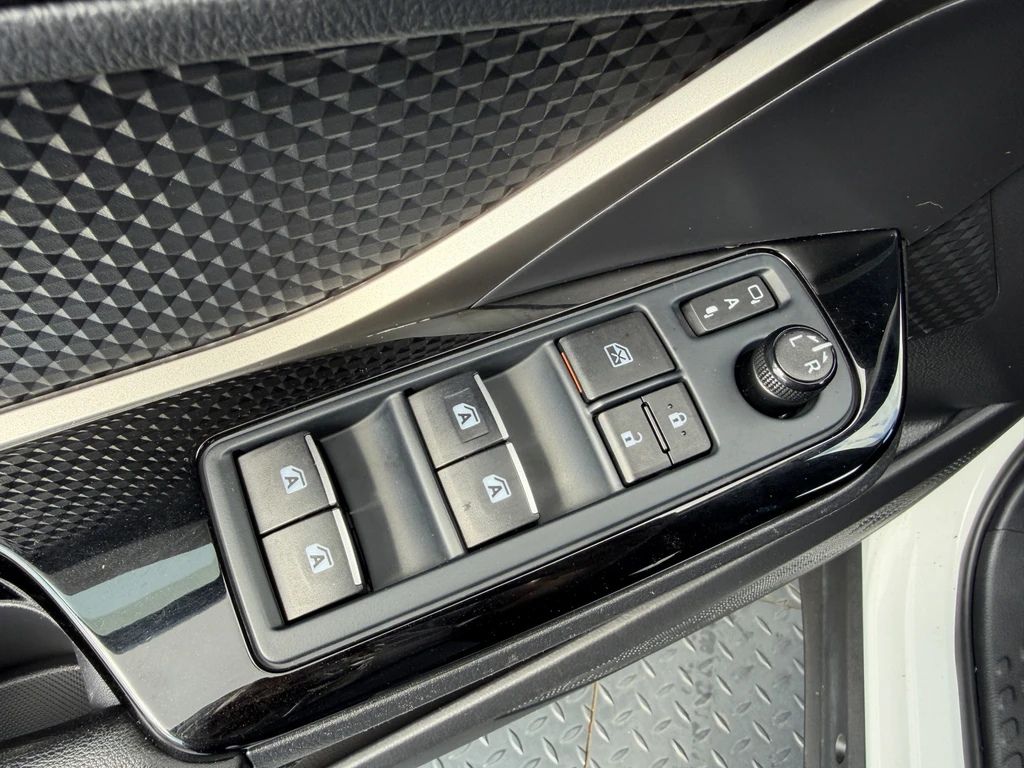 Toyota C-HR – foto 29