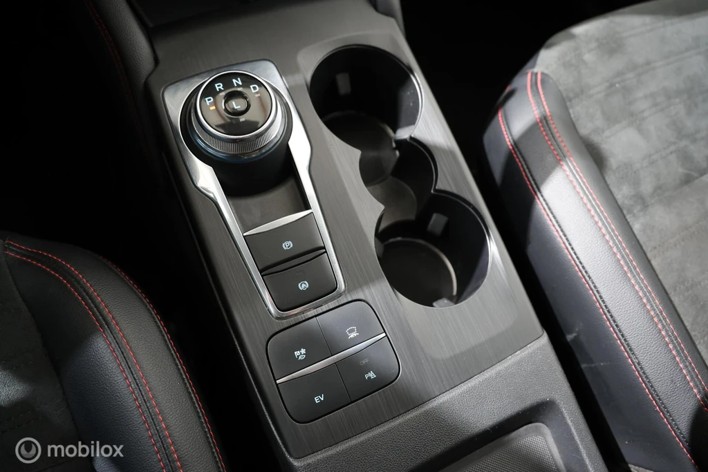 Ford Kuga – foto 26