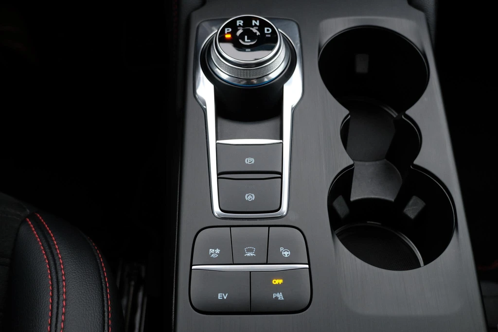Ford Kuga – foto 33