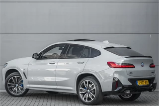 BMW X4 – thumbnail 4