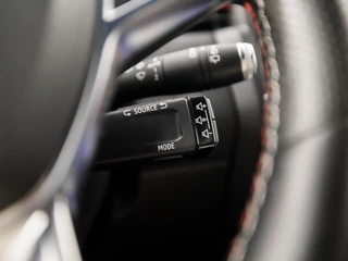Renault Clio – thumbnail 25