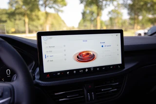 Ford Kuga – thumbnail 23