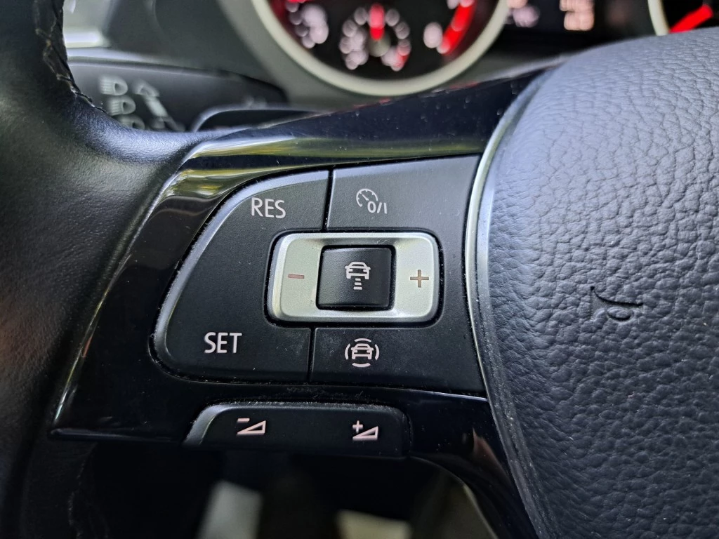 Volkswagen Tiguan – foto 7