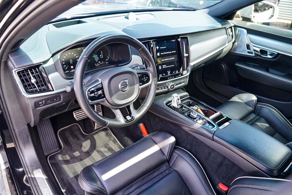 Volvo S90 – foto 35