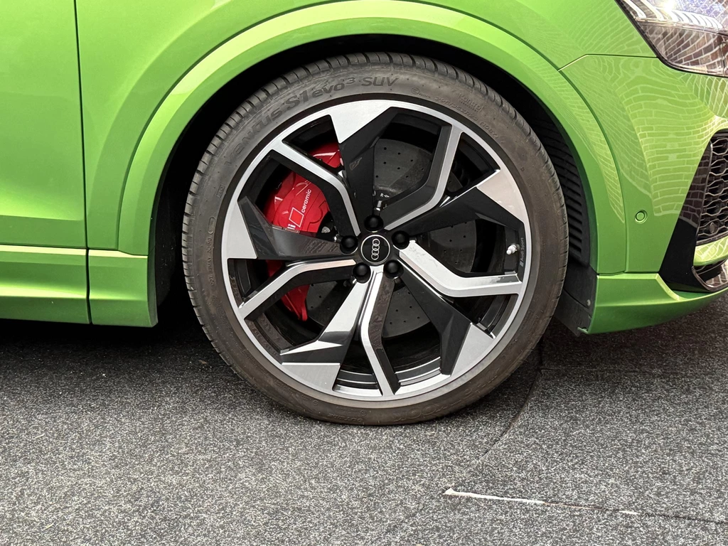 Audi RSQ8 – foto 17