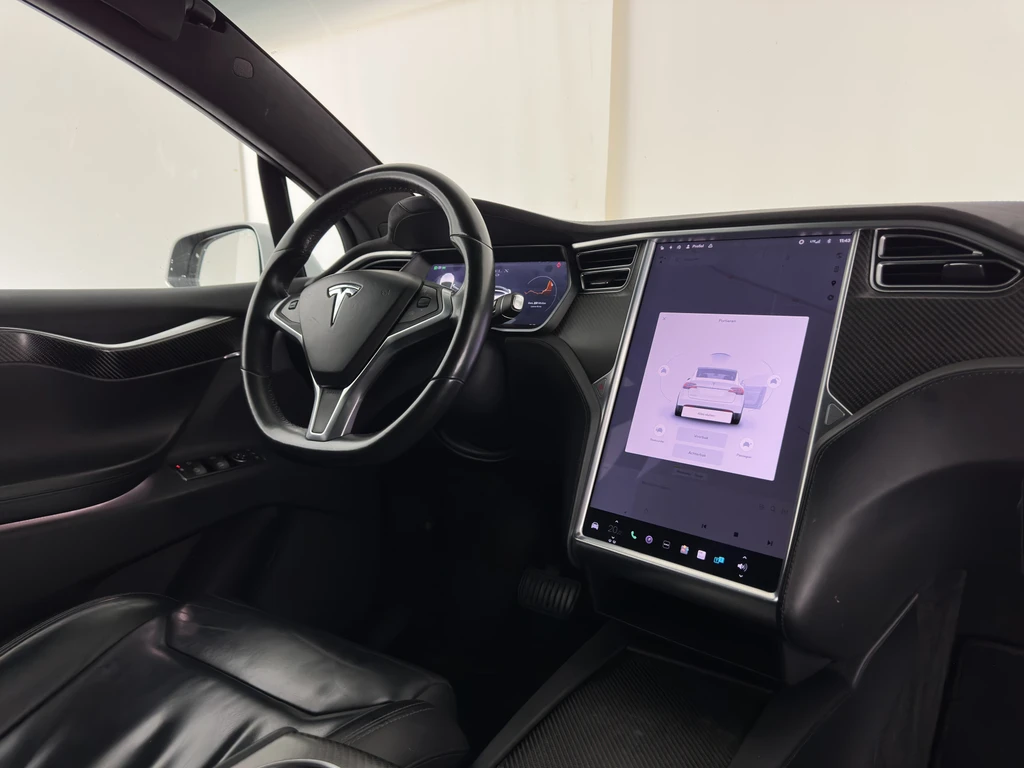 Tesla Model X – foto 7