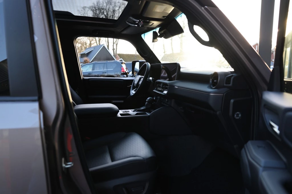 Toyota Land Cruiser – foto 28