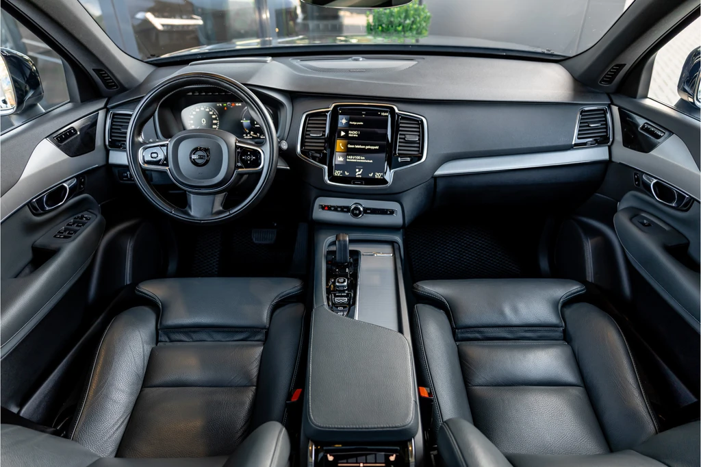 Volvo XC90 – foto 17