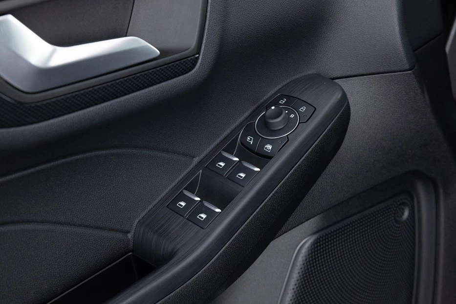 Ford Kuga – foto 13
