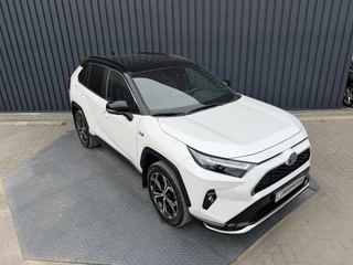 Toyota RAV4 – thumbnail 11