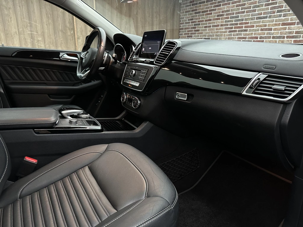 Mercedes-Benz GLE – foto 33