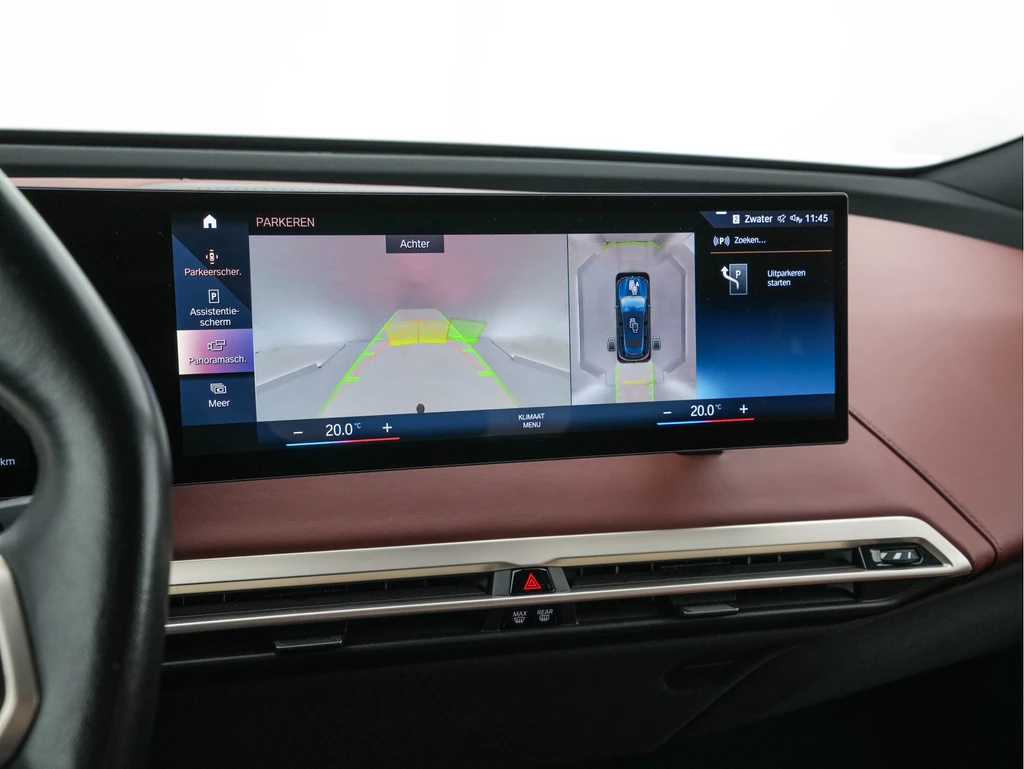 BMW iX – foto 17