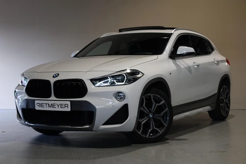 BMW X2 sDrive20i High Executive |Pano |Stoelverw.
