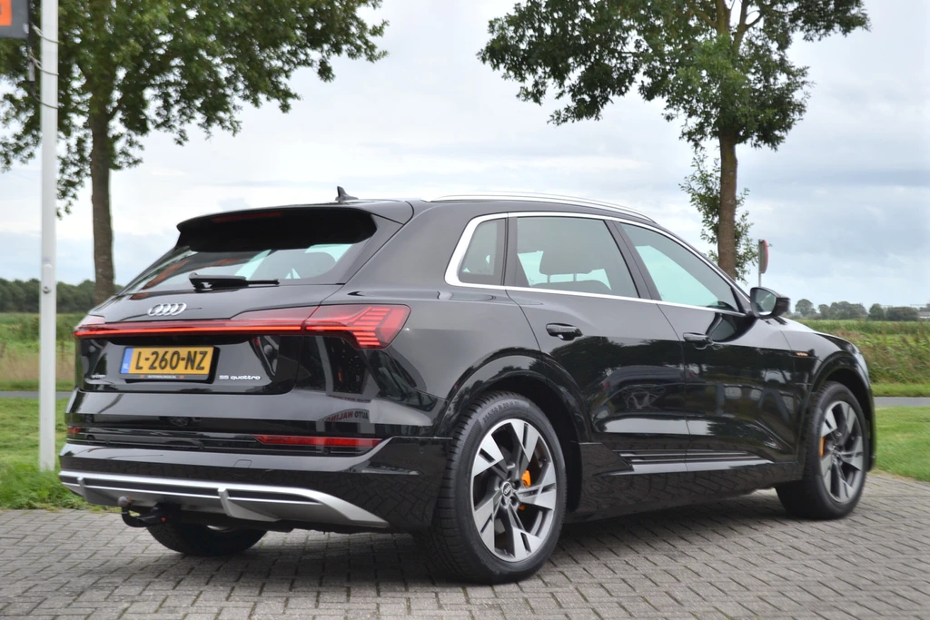 Audi e-tron – foto 6