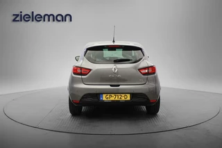 Renault Clio – thumbnail 4