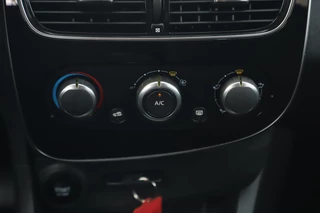 Renault Clio – thumbnail 10
