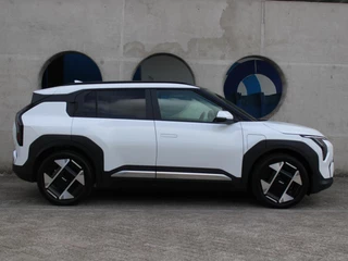 Kia EV3 – thumbnail 4