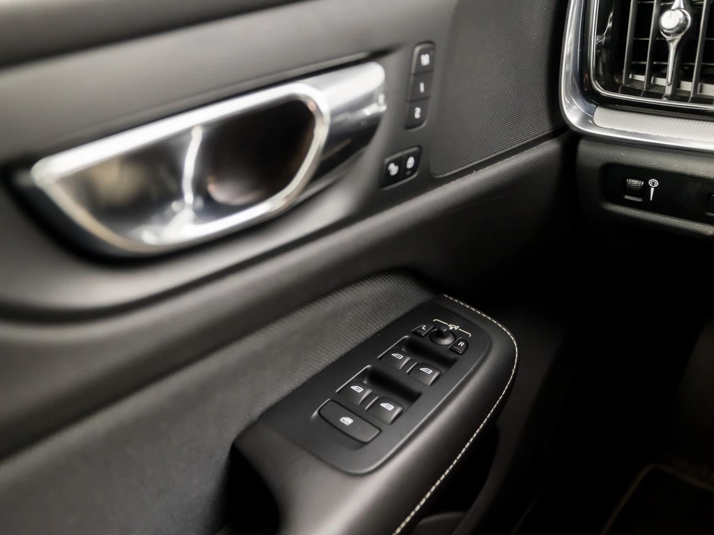 Volvo S60 – foto 25