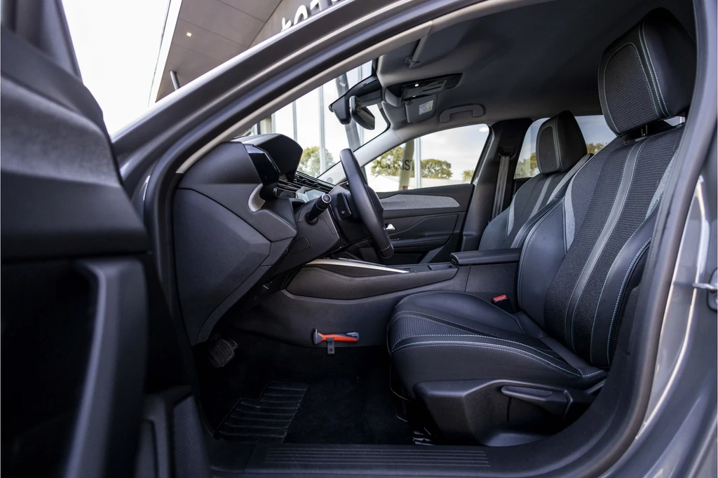 Peugeot 408 – foto 14
