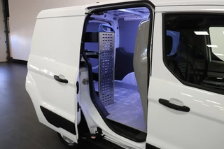 Ford Transit Connect – thumbnail 7