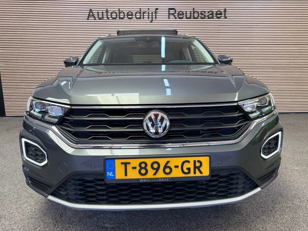 Volkswagen T-Roc – foto 8