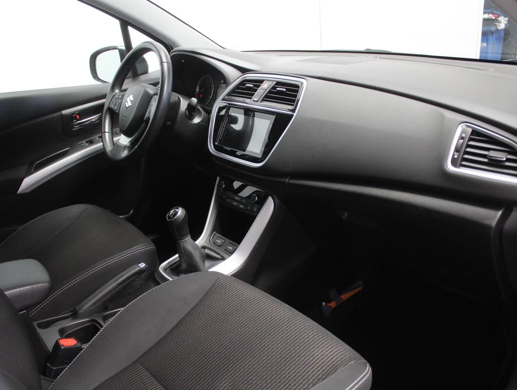 Suzuki S-Cross – foto 15