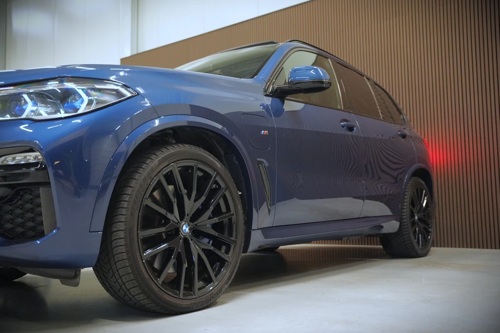BMW X5 – foto 22