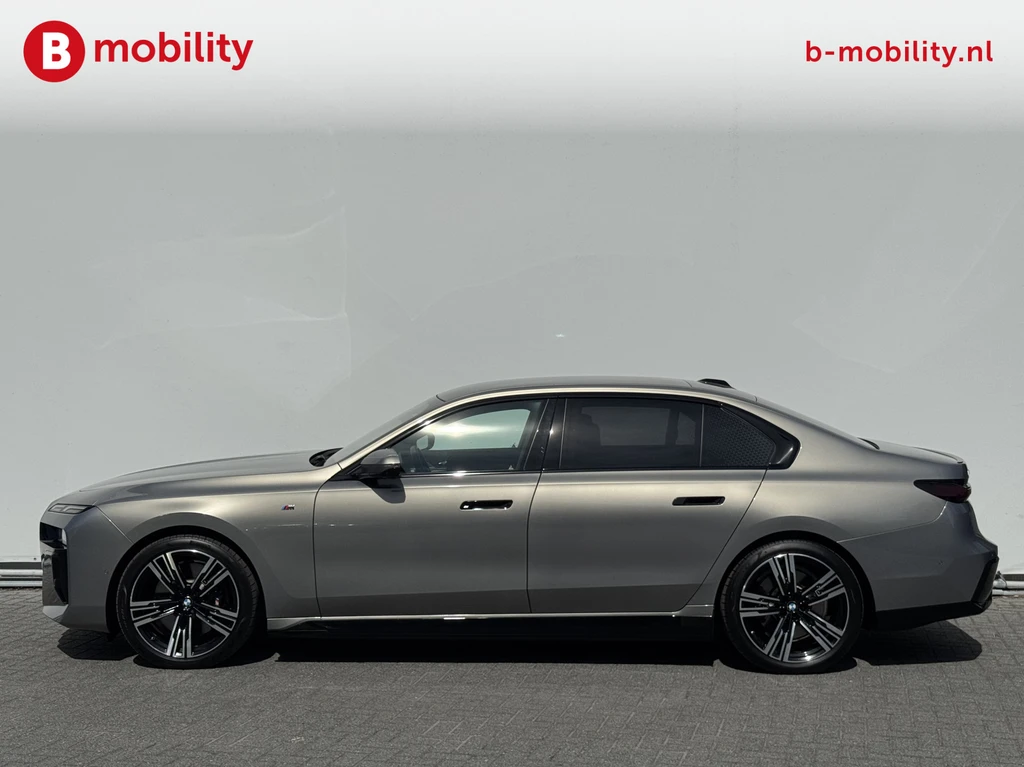 BMW i7 – foto 2