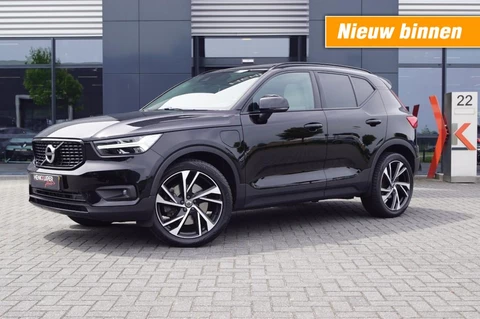 Volvo XC40 1.5 T5 Recharge R-Design / Panodak / Leer /Trekhaak wegklb./ Navi / Camera / 20 Inch LM/App-connect