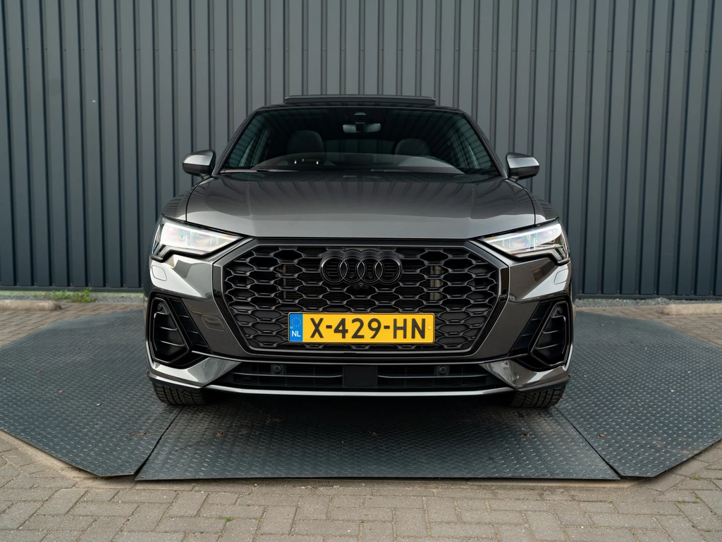 Audi Q3 – foto 18
