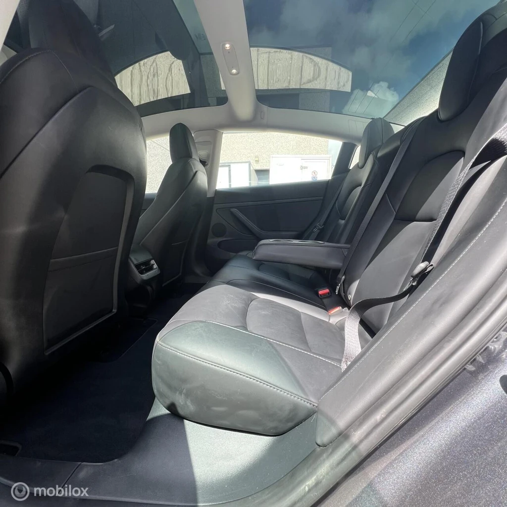 Tesla Model 3 – foto 10