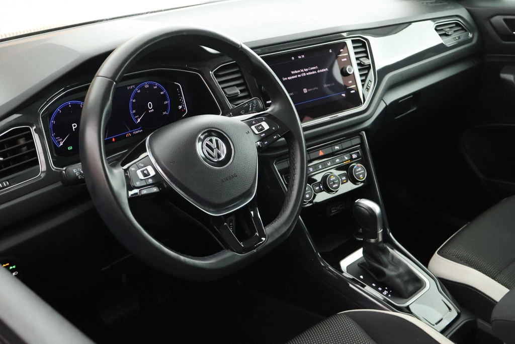Volkswagen T-Roc – foto 8
