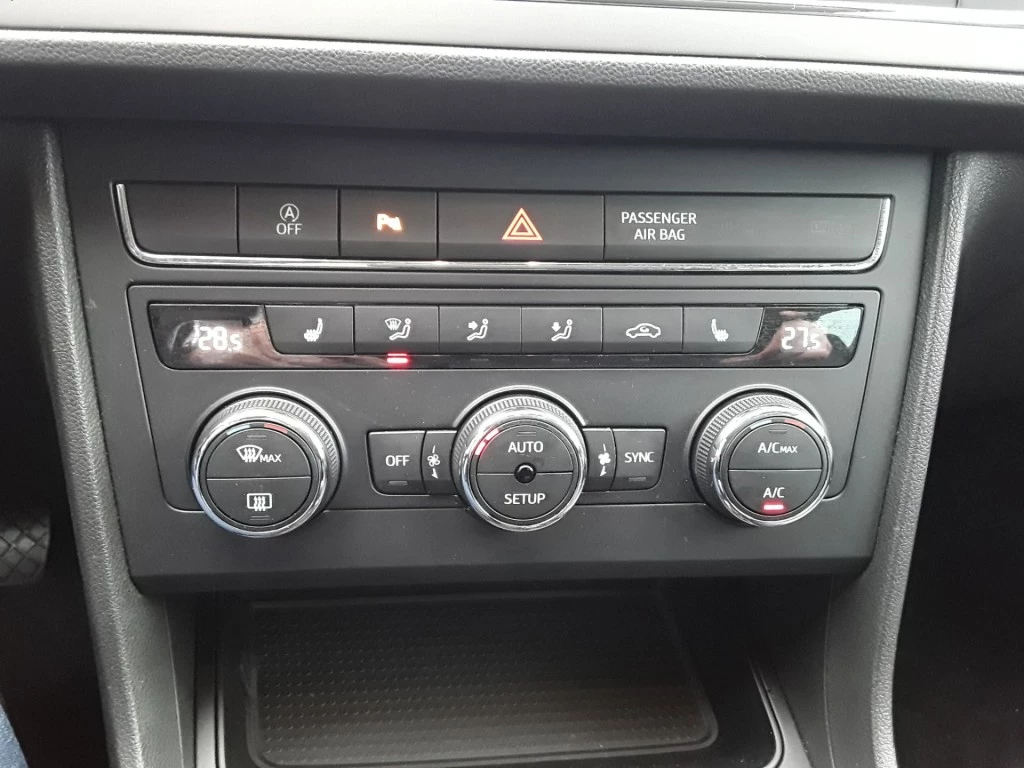 SEAT Leon – foto 32