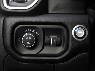 Dodge Ram 1500 – thumbnail 28