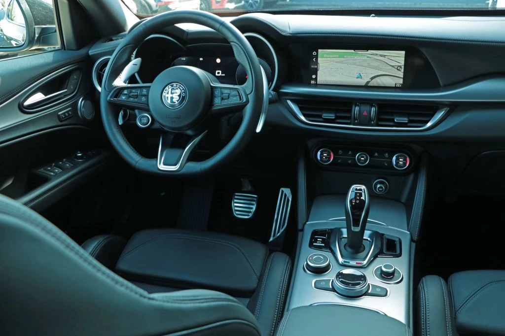 Alfa Romeo Stelvio – foto 10