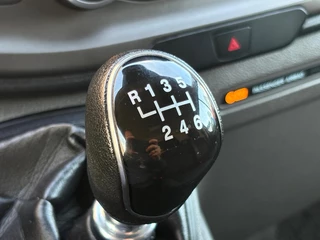 Ford Transit Custom – thumbnail 23