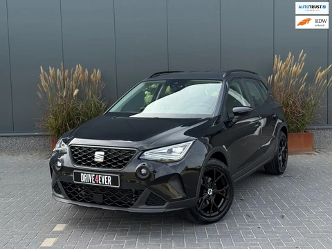 Seat Arona 1.0 TSI Style | LED | Carplay | PDC